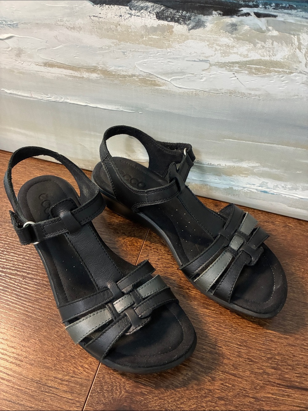 Merrell Black Women’s Strappy Comfort Sandals